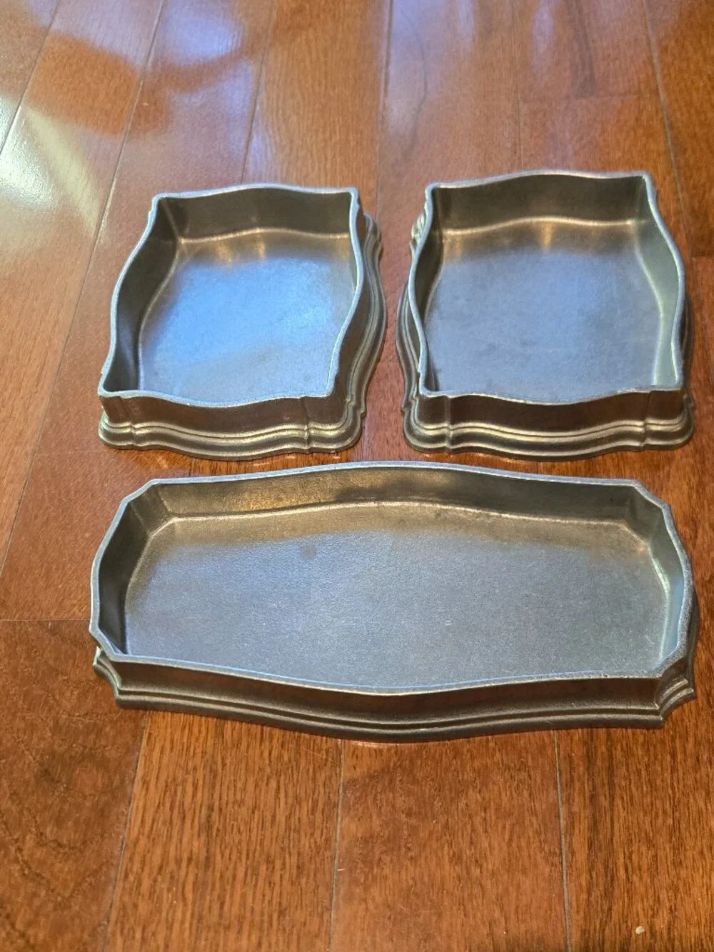 Country Ware Wilton Armetale Vintage 3-Piece Trinket Vanity Tray Set, 1976